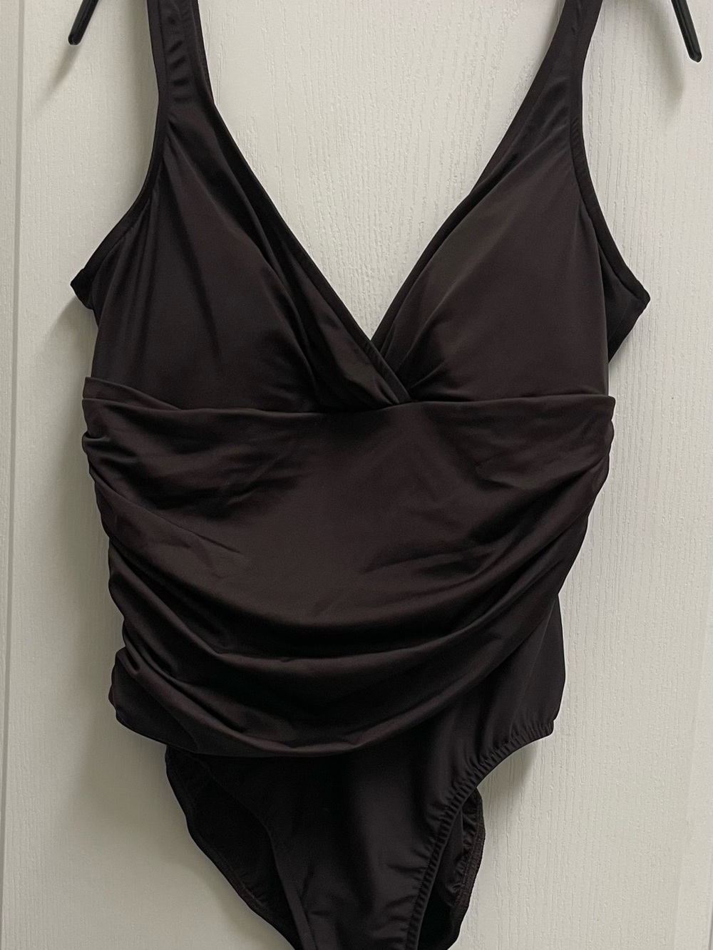 Trimshaper Classic Chocolate Brown Ruched One-Piece Swimsuit Sz 18